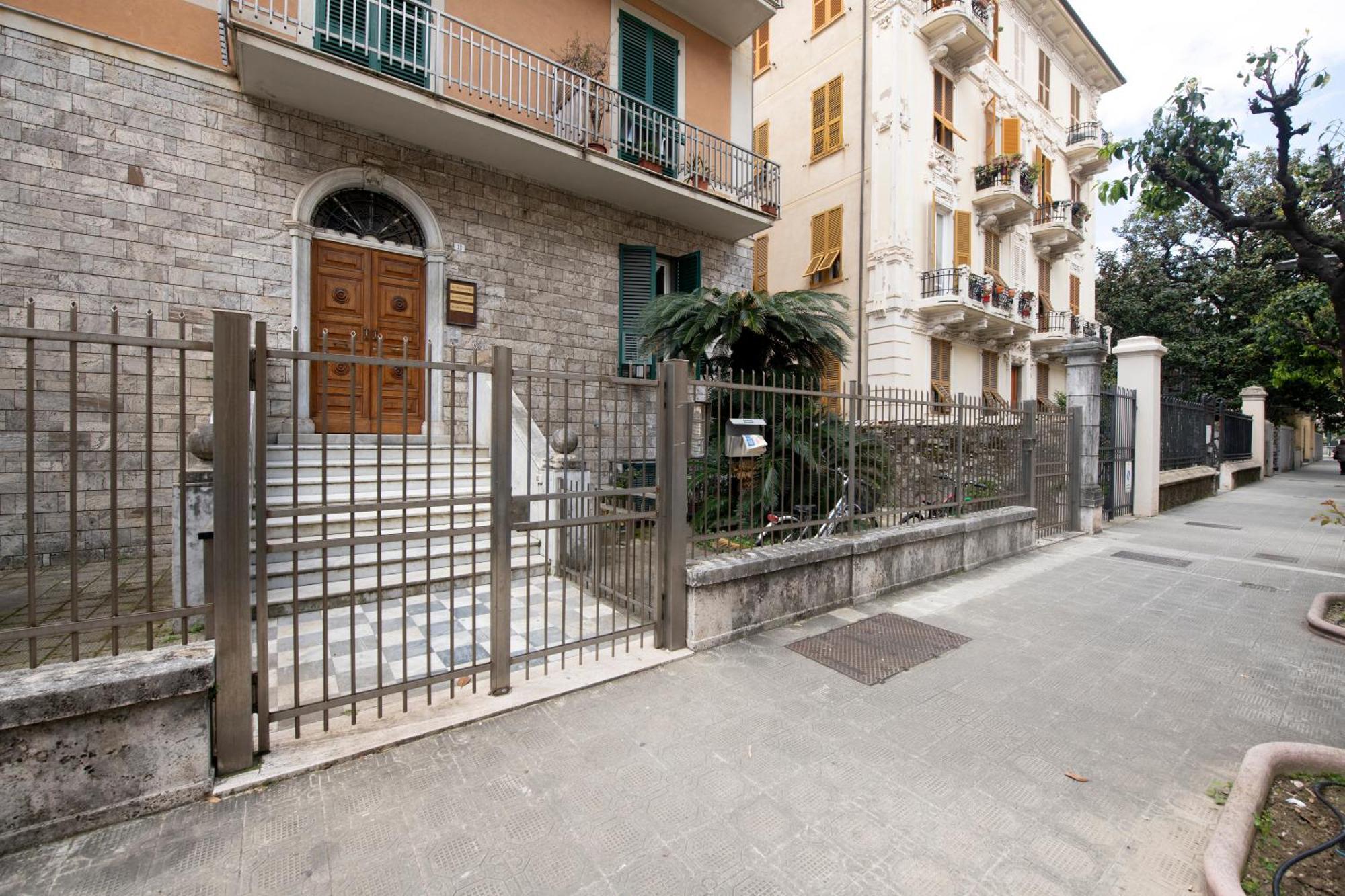 243B - Appartamento Mignon - Sara Home Chiavari, 200Metri Dal Mare Exteriér fotografie