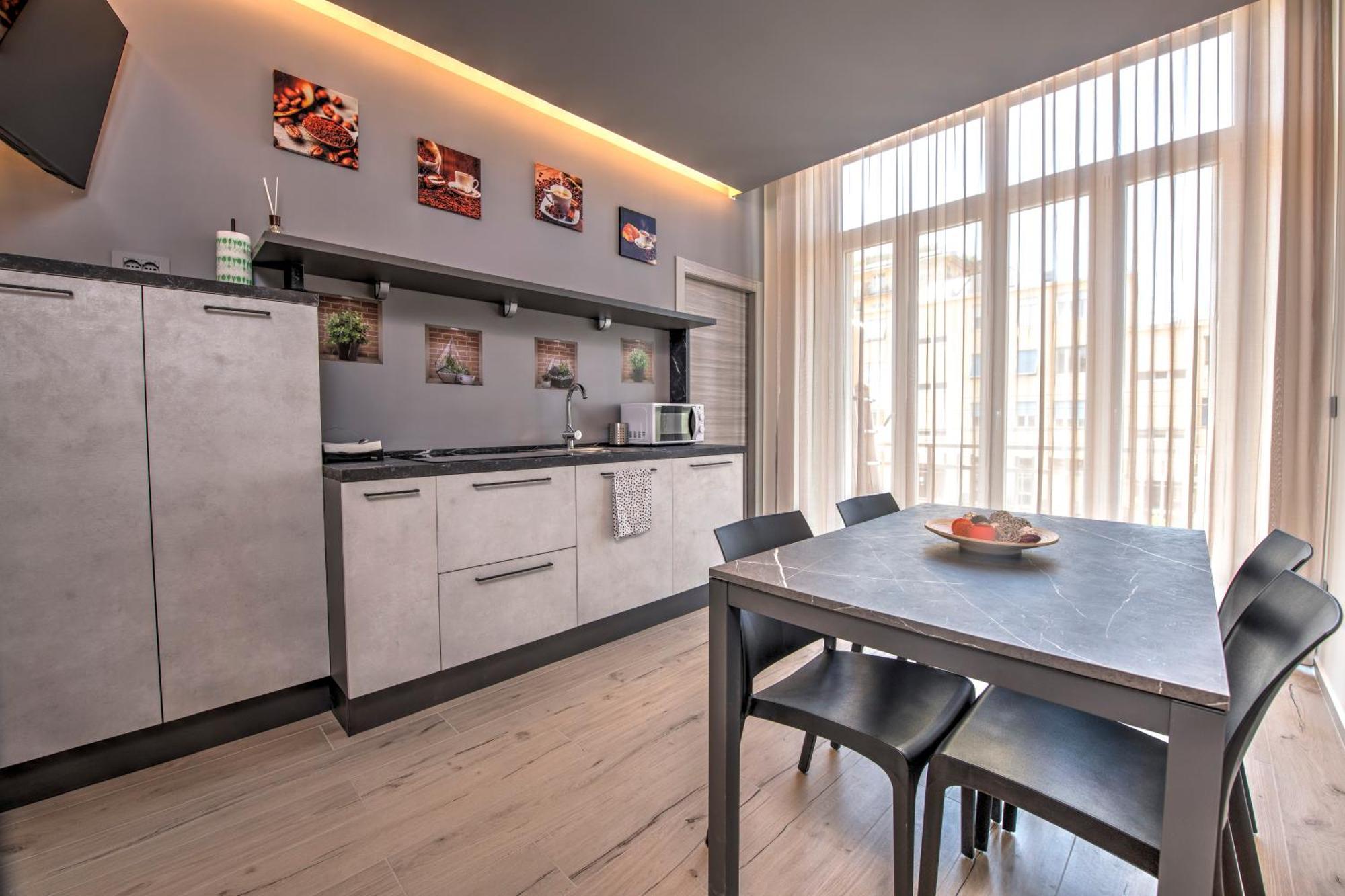 243B - Appartamento Mignon - Sara Home Chiavari, 200Metri Dal Mare Exteriér fotografie