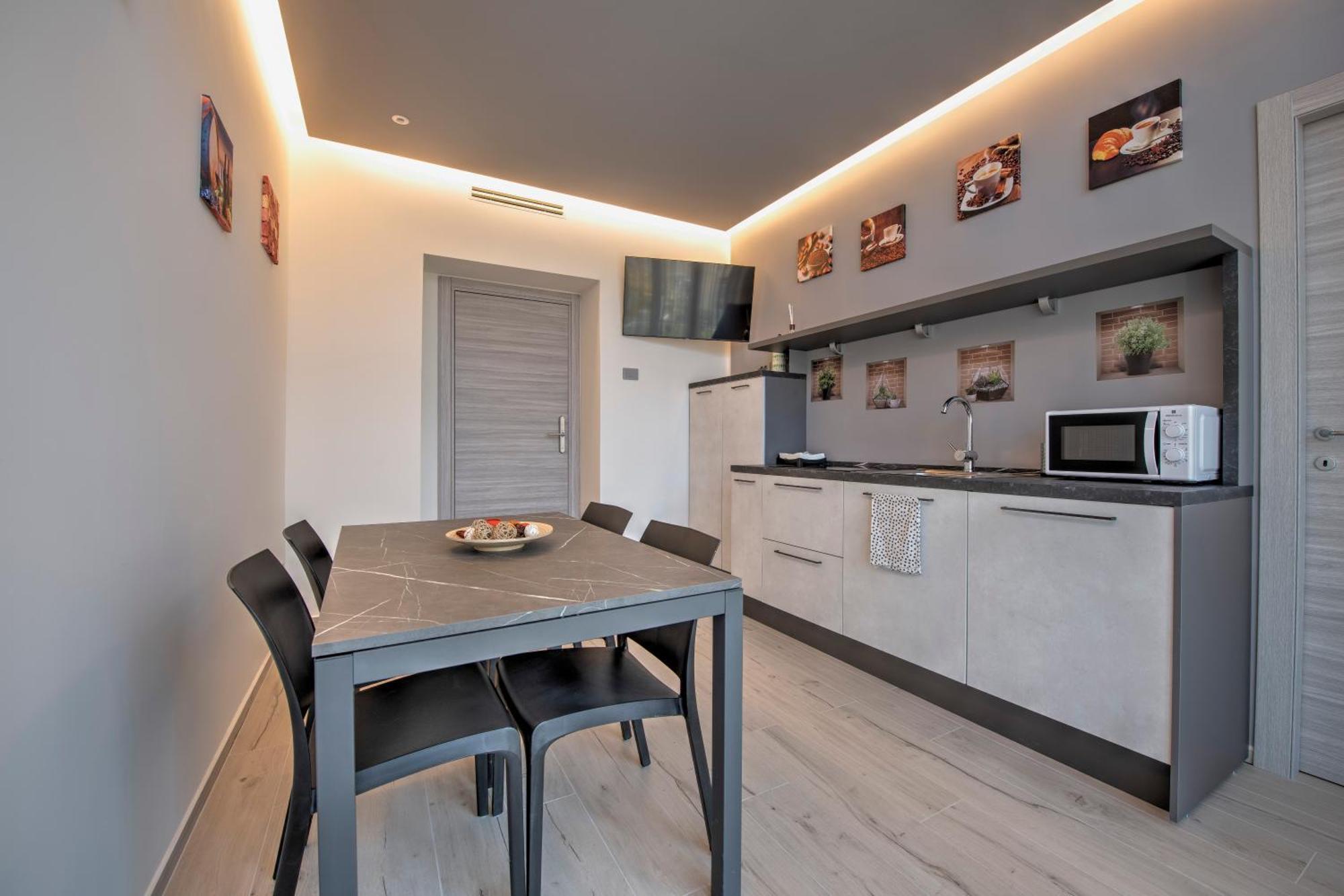 243B - Appartamento Mignon - Sara Home Chiavari, 200Metri Dal Mare Exteriér fotografie